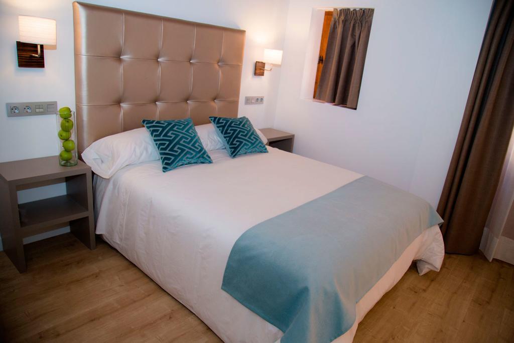 Hab Urban Hostel Segovia Zimmer foto